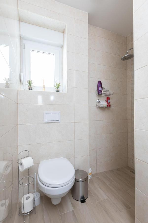 Apartment Oseka Makarska Buitenkant foto